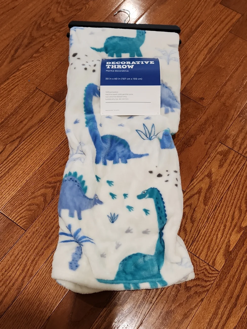 New Kids Blue Dinosaur  Blanket - Decorative Throw. 50
